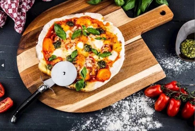 Pizzabrett.JPG